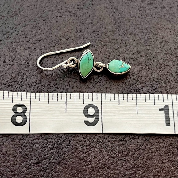 Sundance sterling silver turquoise dangle earrings - Picture 5 of 6